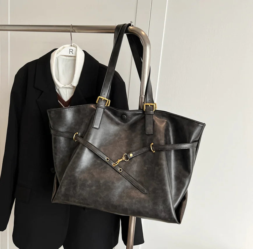 Sac à épaule rétro similicuir noir