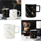 Mug motif marbre avec accents dorés